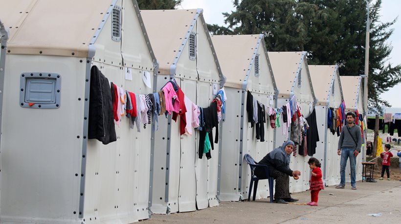 Γεμίζει λαθρομετανάστες η Ελλάδα: Η κυβέρνηση ετοιμάζει άλλα 19 κέντρα διαμονής σε όλη τη χώρα