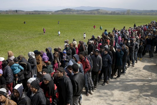 H Ειδομένη έτοιμη για εκκένωση- Λεωφορεία για όσους πρόσφυγες-λάθρο θέλουν να φύγουν