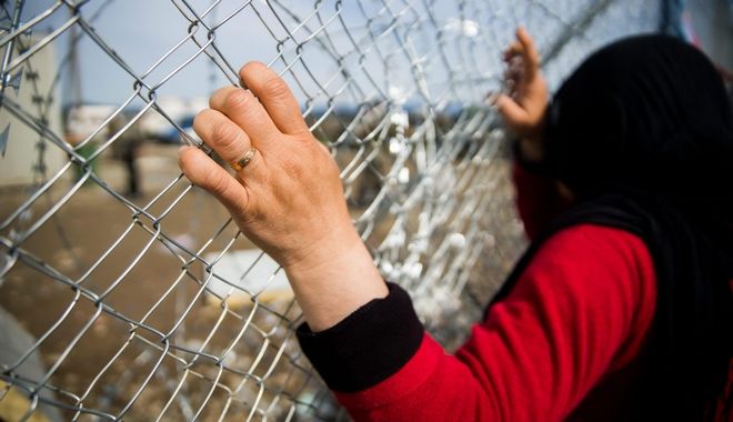 Η αλβανική αστυνομία συνέλαβε Σύρους και τους γύρισε στην Ελλάδα