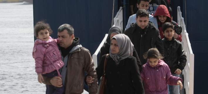 Στους 5.330 οι πρόσφυγες-λάθρο στο λιμάνι του Πειραιά