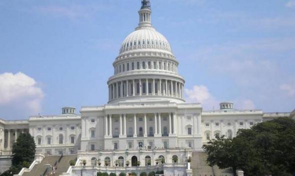 Συναγερμός στην Ουάσινγκτον – Άνδρας επιχείρησε να εισβάλει στον Λευκό Οίκο