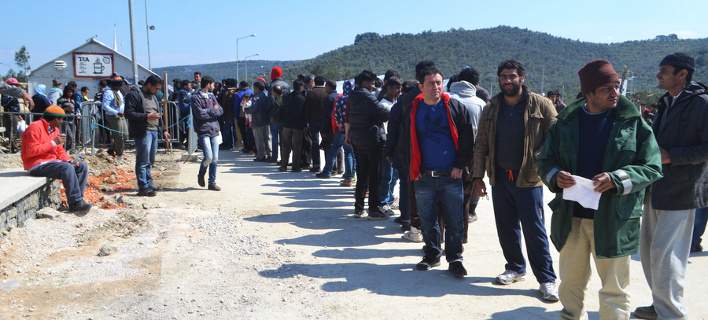 Αυξήθηκαν οι αφίξεις προσφύγων-λάθρο στα νησιά