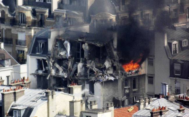 Το πρώτο βίντεο από την ισχυρή έκρηξη διαρροής φυσικού αερίου στο Παρίσι