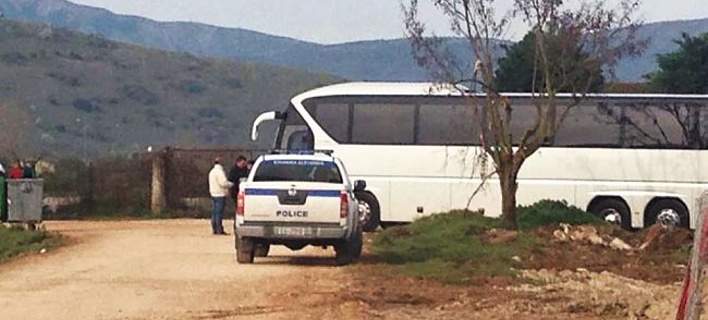 Ιωάννινα: Ζημιές στα λεωφορεία προκάλεσαν οι πρόσφυγες-λάθρο – Καταθέτουν μηνύσεις οι οδηγοί