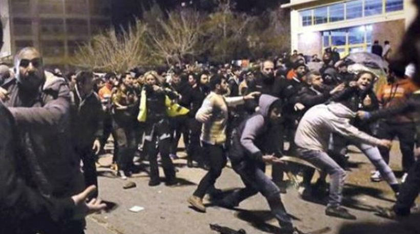 Βγήκαν μαχαίρια μεταξύ Αφγανών και Σύρων και στη Χίο – Πεδίο μάχης το hot spot του νησιού