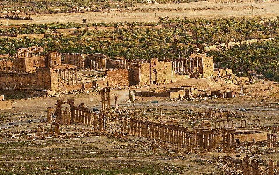 Παλμύρα: Ανακαλύφθηκε μαζικός τάφος με σορούς γυναικών και παιδιών που εκτελέστηκαν από τους Ισλαμιστές