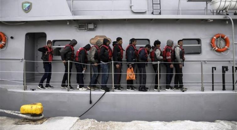 Διάσωση 67 προσφύγων στη Λέσβο