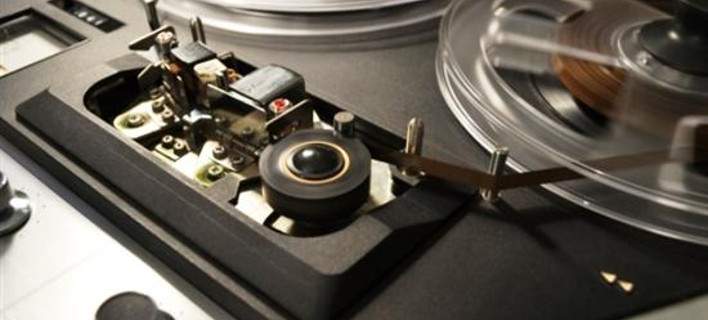 Ετσι γίνονται οι υποκλοπές -Το ειδικό λογισμικό και το «βαλιτσάκι» της ΕΥΠ