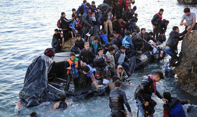 Συνεχίζονται ακατάπαυστα οι ροές λαθρομεταναστών και προσφύγων στα νησιά