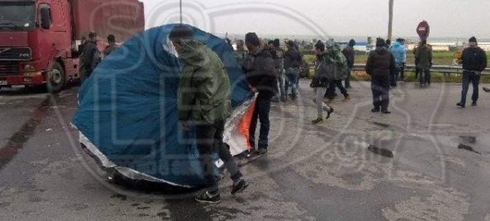 Αποχώρησαν οι πρόσφυγες-λάθρο από την εθνική Θεσσαλονίκης-Ευζώνων