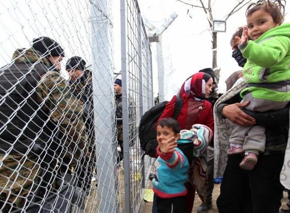 Στους 25.916 οι πρόσφυγες-λάθρο που διαχειρίζεται ο Ελληνικός Στρατός