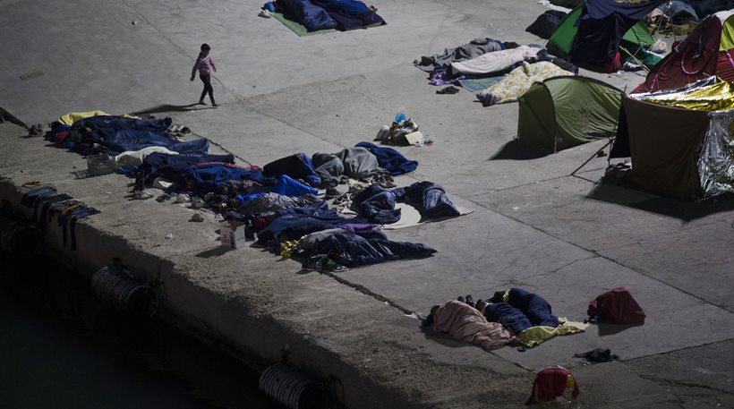 Guardian: «Οι πρόσφυγες στα νησιά απειλούν με αυτοκτονίες σε περίπτωση επαναπροωθήσεων»