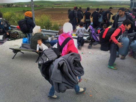 Στα Ιωάννινα κατευθύνονται οι 382 πρόσφυγες-λάθρο που αρνήθηκαν να εγκατασταθούν στο Κουτσόχερο