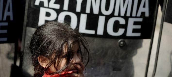 Ελεγχοι στην Ειδομένη: Ψάχνουν για «αλληλέγγυους» στα αυτοκίνητα που προσεγγίζουν λαθρομετανάστες