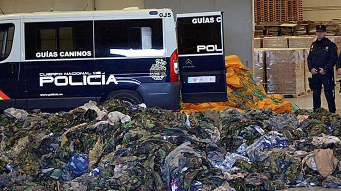 Είκοσι χιλιάδες στολές παραλλαγής για την ISIS κατέσχεσαν οι ισπανικές αρχές: Είχαν φορτωθεί στην Σαουδική Αραβία