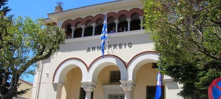 Έληξε η κατάληψη του Δημαρχείου Ιωαννίνων αφού πρώτα έγινε δεκτό το αίτημα απελευθέρωσης αλλοδαπών