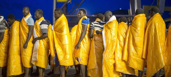 Daily Mail: Πώς η Σικελία γίνεται «Λέσβος» με 2.000 αφίξεις την ημέρα μετά το κλείσιμο της Ειδομένης (φωτό-βίντεο)