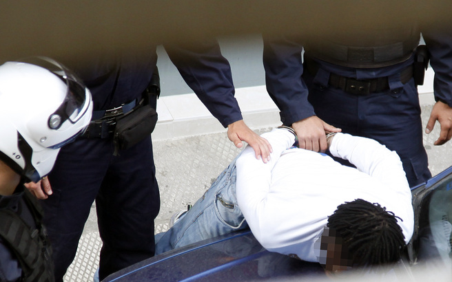 Ποινή κάθειρξης 5 ετών για 2 Πακιστανούς που έκαναν ένοπλη ληστεία στην Ειδομένη