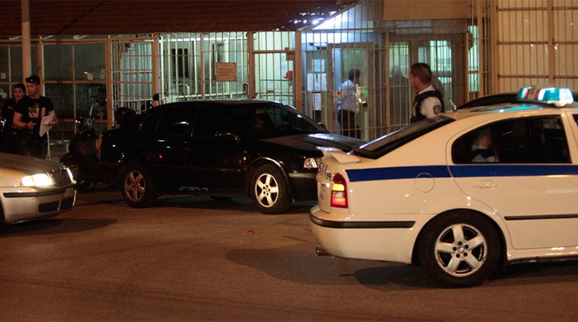 Εφοδος των ΕΚΑΜ μέσα στη νύχτα στις φυλακές Κορυδαλλού