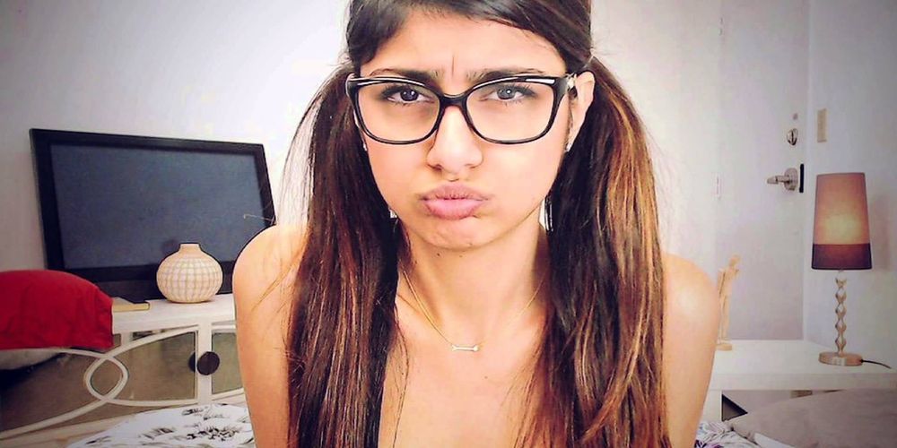 Μία Καλίφα: Η πρωταγωνίστρια ερωτικών ταινιών που θέλουν να αποκεφαλίσουν οι τζιχαντιστές