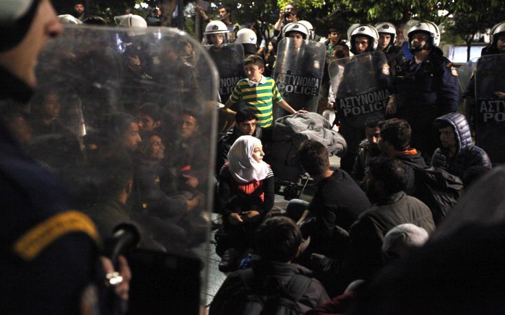 Συμπλοκή λαθρομεταναστών στο λιμάνι του Πειραιά