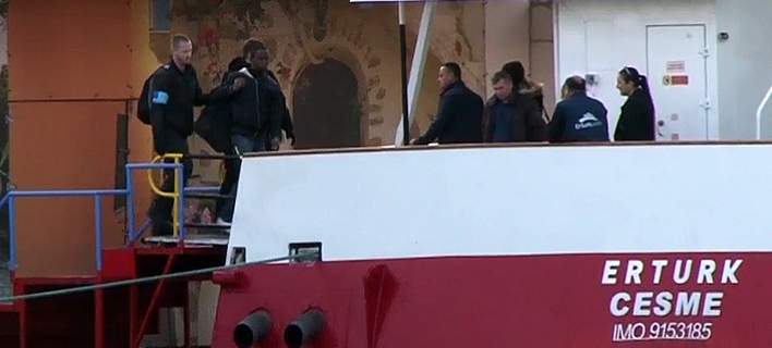 HRW: «Χάος στις απελάσεις προσφύγων-λάθρο από την Ελλάδα»