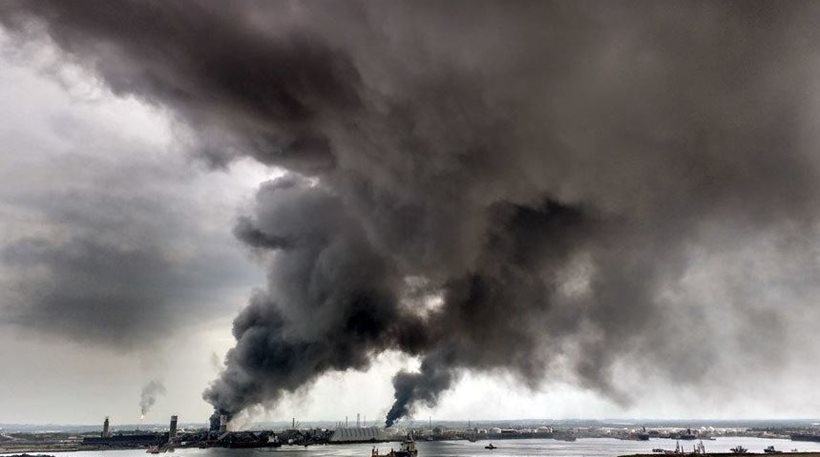 Μεξικό: Στους 28 αυξήθηκαν οι νεκροί από την έκρηξη σε εργοστάσιο πετροχημικών