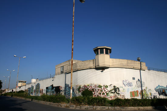 Νυχτερινή επιχείρηση από ειδικές δυνάμεις της ΕΛ.ΑΣ στο Κορυδαλλό- Πώς τα ΕΚΑΜ σταμάτησαν εξέγερση μεταναστών και αναρχικών (φωτό)