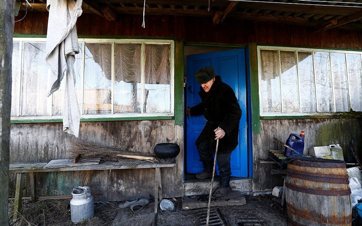 Eίναι 90 χρονών και δεν θέλει να φύγει από Τσέρνομπιλ! (φωτό)