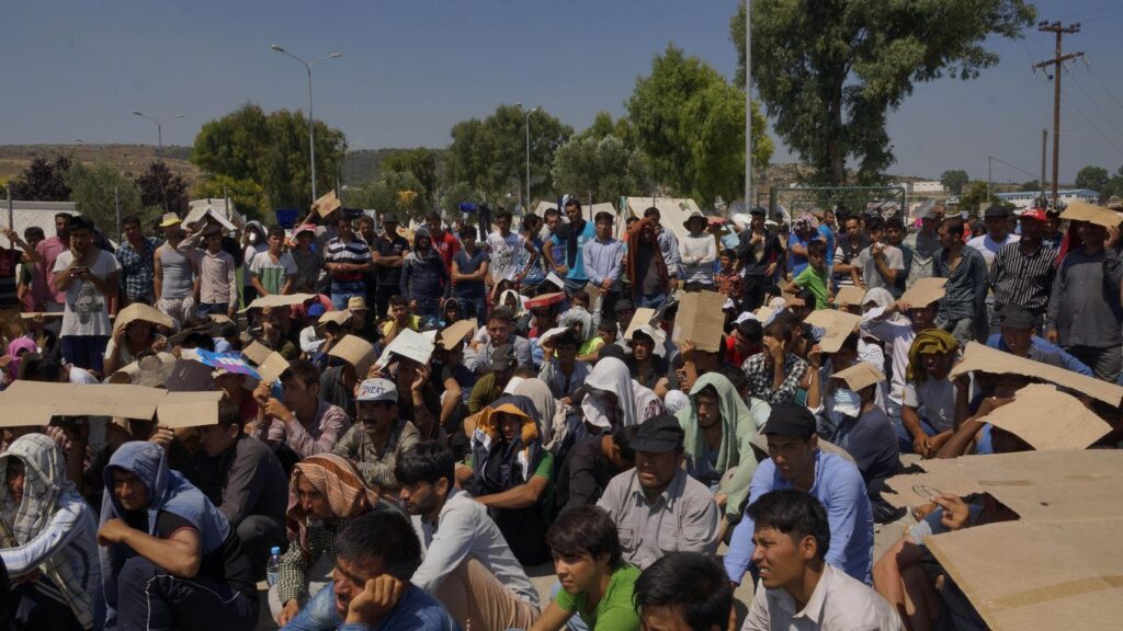 Στους 54.000 οι πρόσφυγες και οι μετανάστες στην Ελλάδα [πίνακας]