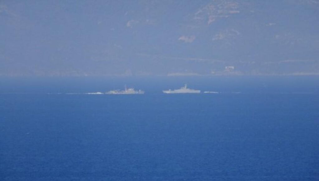 Βίντεο: Ναυμαχίες στις Οινούσσες μεταξύ πλοίων του ΠΝ και του Λιμενικού και τουρκικών σκαφών