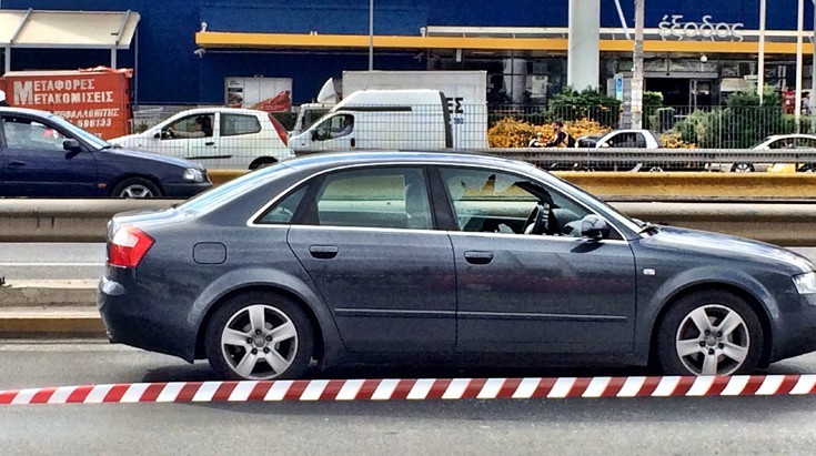 Φωτογραφίες από το σημείο της επίθεσης στον διευθυντή του Νεφρολογικού του νοσοκομείου Νίκαιας