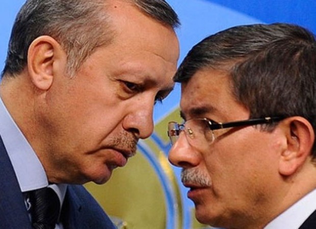 Γιατί ο Ερντογάν «πήρε το κεφάλι» του Νταβούτογλου- Ολο το παρασκήνιο της ρήξης