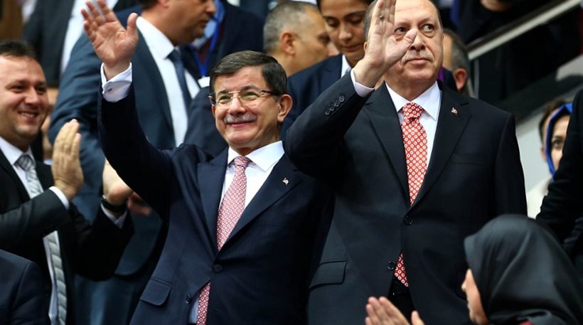 Εντός της ημέρας η παραίτηση Νταβούτογλου – Τον «καθάρισε» ο Ερντογάν