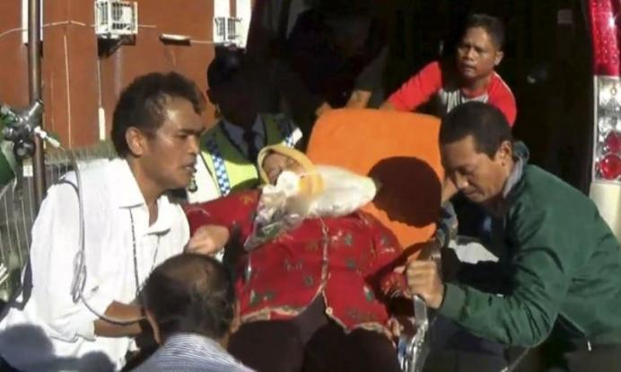 Στιγμές τρόμου για επιβάτες από τις σφοδρές αναταράξεις σε πτήση προς την Τζακάρτα (φωτό)