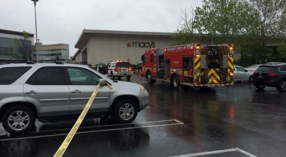 Ένας νεκρός και 2 τραυματίες από τους πυροβολισμούς στην Ουάσινγκτον – Ανθρωποκυνηγητό για τη σύλληψη του δράστη [φωτό]