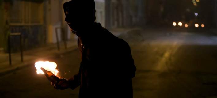 Επίθεση με βόμβες μολότοφ στο υπουργείο Πολιτισμού