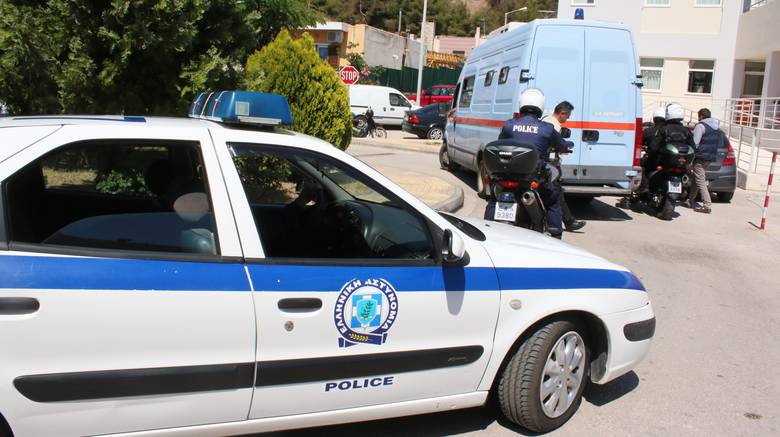 Βομβιστική ενέργεια σε εταιρεία στο Χαϊδάρι – Σε εξέλιξη οι έρευνες