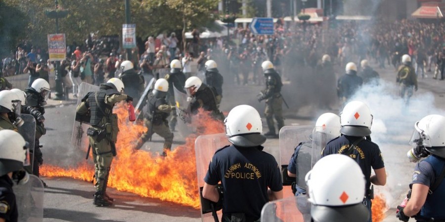 Αστυνομικοί για τα επεισόδια στο Σύνταγμα: «Δεν είμαστε τα εξιλαστήρια θύματα» – Ολόκληρη η ανακοίνωση