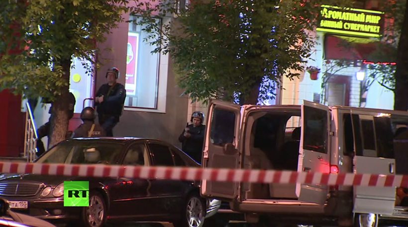 Συναγερμός στη Μόσχα – Σε εξέλιξη ομηρία σε τράπεζα