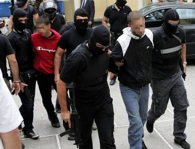 Απειλές από Ξηρό και «Πυρήνες της Φωτιάς» κατά της προέδρου του δικαστηρίου: «Θα σε χώσουμε κάτω από τη γη»