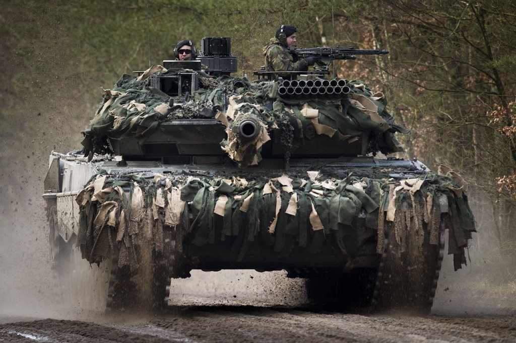 Ολλανδική παραδοχή μετά τις συνεχείς περικοπές στην Άμυνα: «Δεν μπορούμε να υπερασπιστούμε την εθνική επικράτεια»