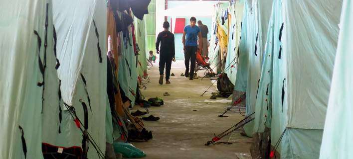 Άλλοι 1.000 πρόσφυγες & μετανάστες μεταφέρθηκαν την Τετάρτη από την Ειδομένη