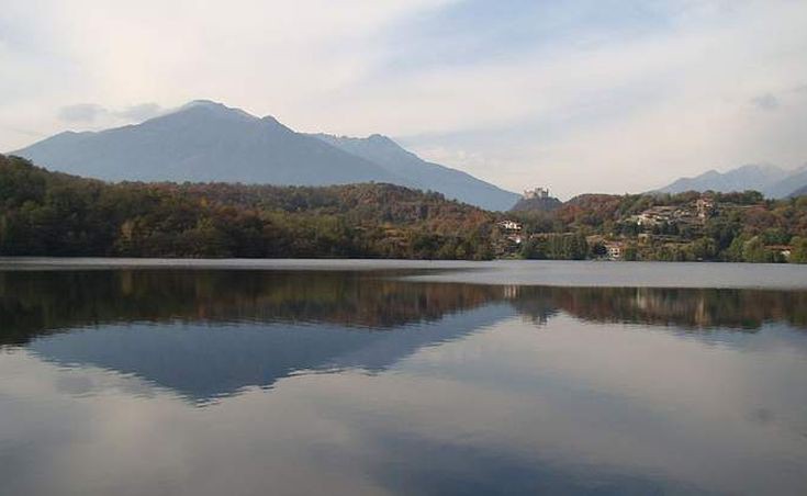 Παράλογο τέλος νεαρού από την Ακτή Ελεφαντοστού: Σώθηκε από ναυάγιο, πνίγηκε σε λίμνη!