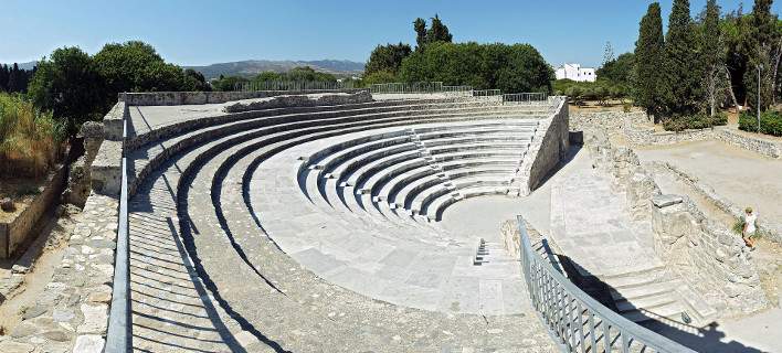 Κως: Άδειασε το Ρωμαϊκό Ωδείο από τους πρόσφυγες