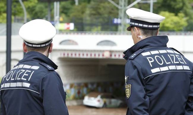 Spiegel: Το ΙSIS ετοίμαζε μεγάλο χτύπημα στο Ντίσελντορφ- 3 συλλήψεις