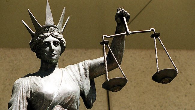 Δικηγόρος «μαϊμού» εξαπατούσε αλλοδαπούς στην Ρόδο