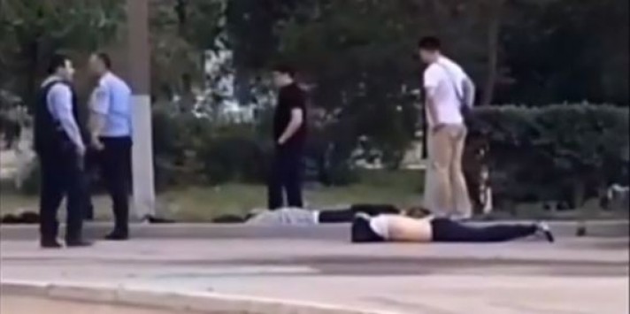 Καζακστάν: Επίθεση τρομοκρατών σε στρατιωτική βάση – Τρεις νεκροί [βίντεο]