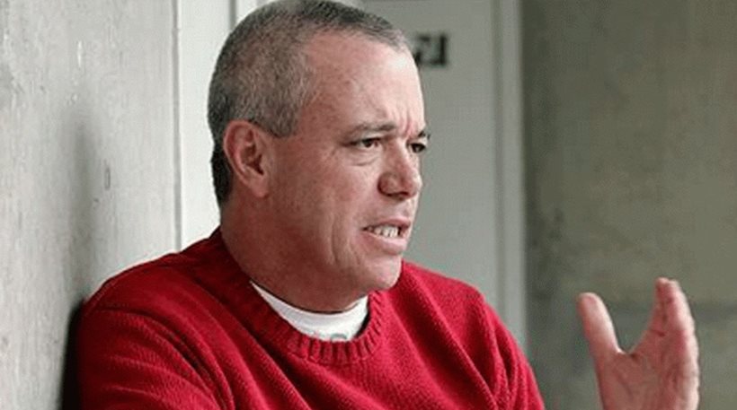 Ο ψυχρός εκτελεστής του βαρώνου της κοκαϊνης Πάμπλο Εσκομπάρ προκαλεί- Ξεκινά νέα καριέρα στο Youtube (βίντεο)