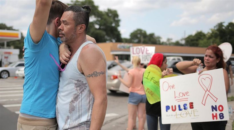 Διεθνή ΜΜΕ: «Το ΙK κήρυξε πόλεμο στους ομοφυλόφιλους στη Δύση»